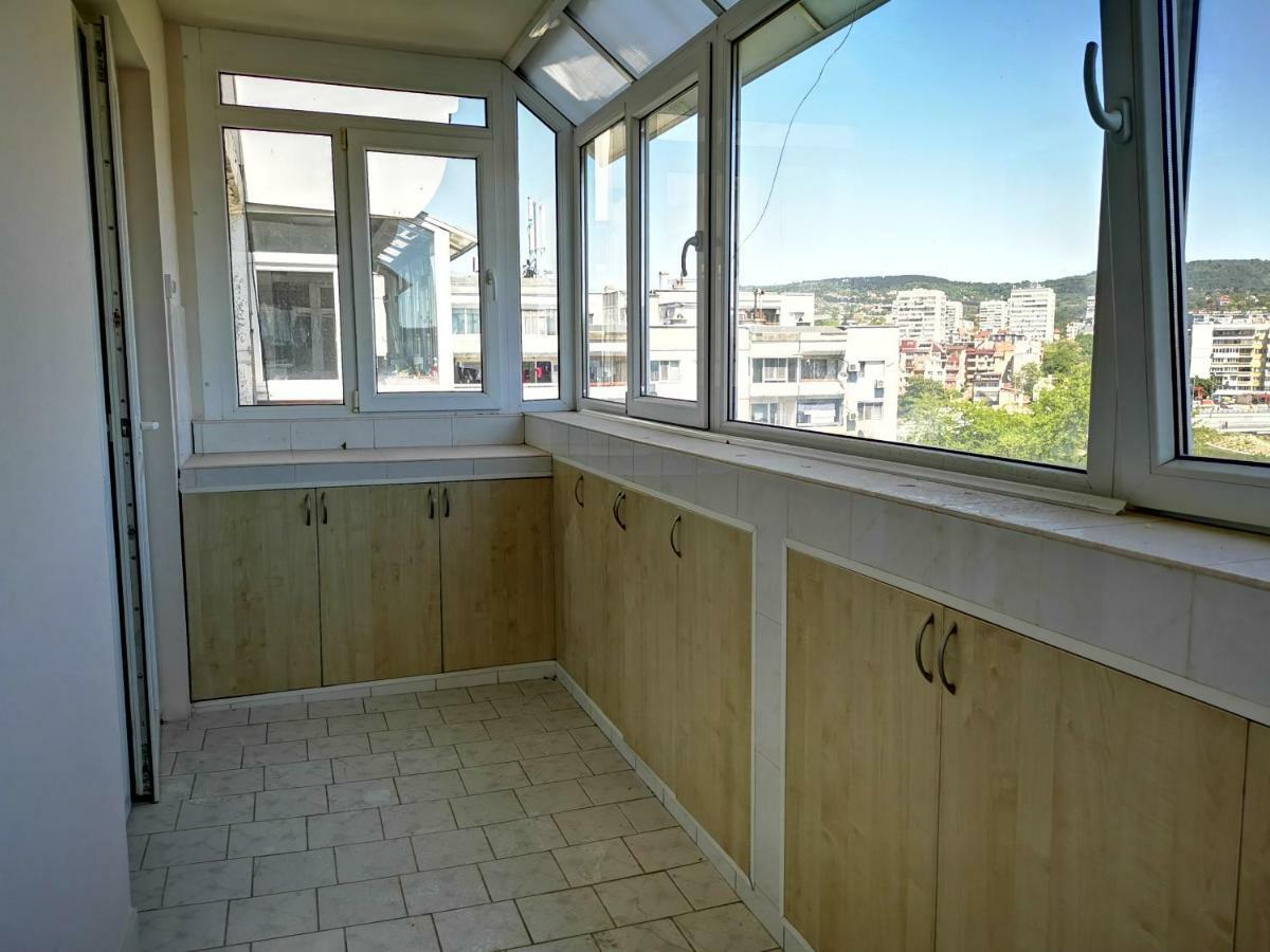 Tora Mora Apartment Varna Exterior photo