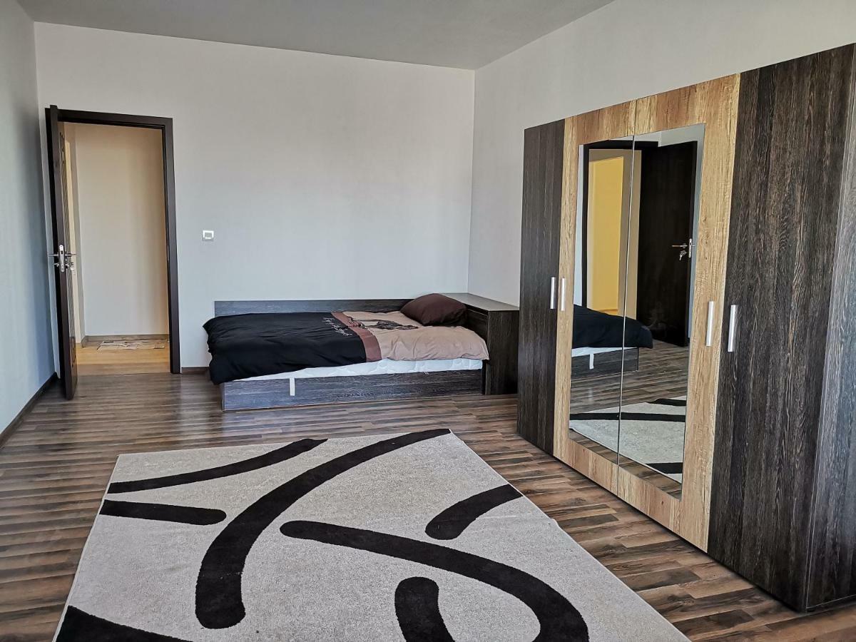 Tora Mora Apartment Varna Exterior photo